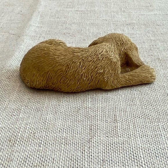 Sandicast sleeping Labrador retriever lab puppy dog, Sandra Brue figurine. - Picture 3 of 7